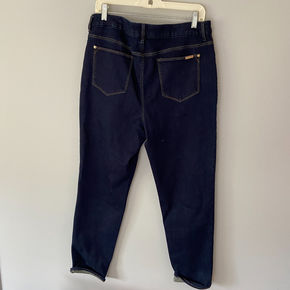 CHICO'S NWT So Slimming Size 2 Girlfriend Ankle 28 inch Dark Wash